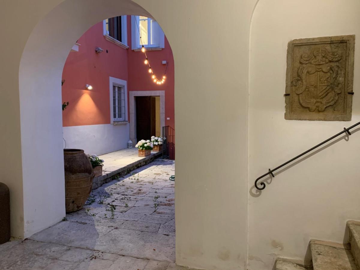Отель Palazzo Gentilizio De Maffutiis Auletta Экстерьер фото