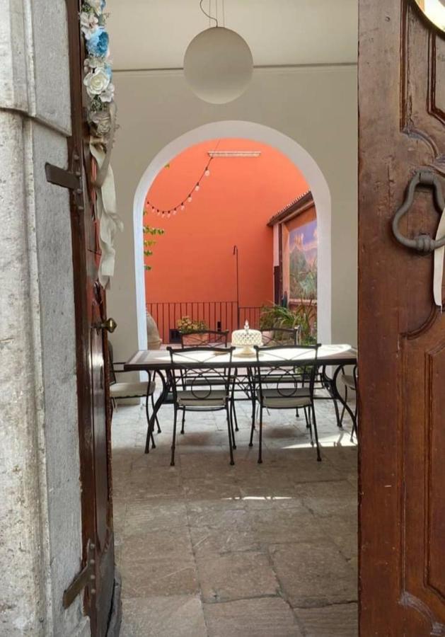 Отель Palazzo Gentilizio De Maffutiis Auletta Экстерьер фото