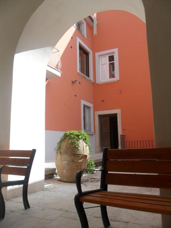 Отель Palazzo Gentilizio De Maffutiis Auletta Экстерьер фото